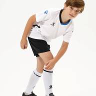 Детская футбольная форма KELME Short-Sleeved Football Suit (White/Black) - Детская футбольная форма KELME Short-Sleeved Football Suit (White/Black)
