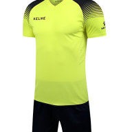Детская футбольная форма KELME Short Sleeve Football Kid Set (Light Green/Black) - Детская футбольная форма KELME Short Sleeve Football Kid Set (Light Green/Black)