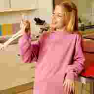 SUDADERA CON CAPUCHA NEW METAVERSE   - SUDADERA CON CAPUCHA NEW METAVERSE  