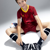 Детская футбольная форма KELME Football Suit Burgundy - Детская футбольная форма KELME Football Suit Burgundy